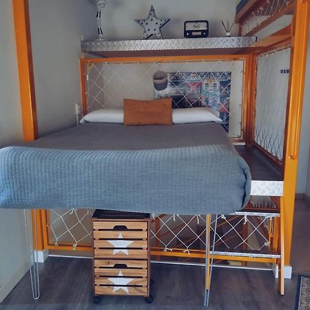 Apartamentos Suites Cariatide Plasencia Eksteriør bilde