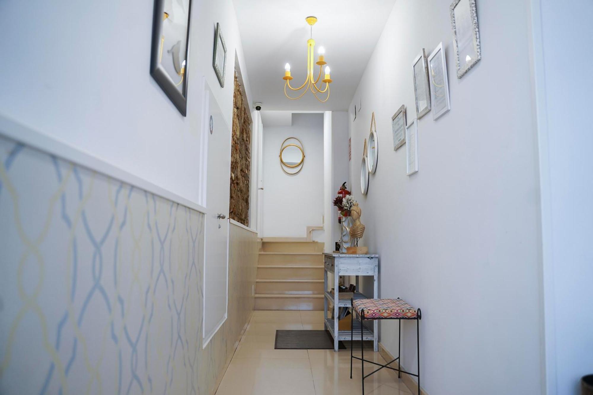 Apartamentos Suites Cariatide Plasencia Eksteriør bilde
